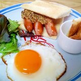 休日のブランチにウインナーのホットサンドプレート